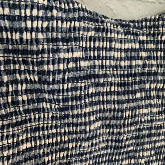 New Sperry smocked checked swimsuit. XL - Picture 5 of 6